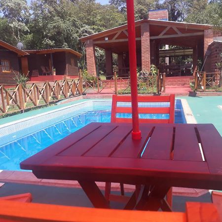 Cabanas La Quinta Puerto Iguazú Exterior foto