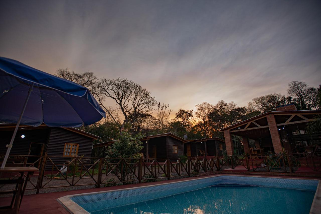 Cabanas La Quinta Puerto Iguazú Exterior foto