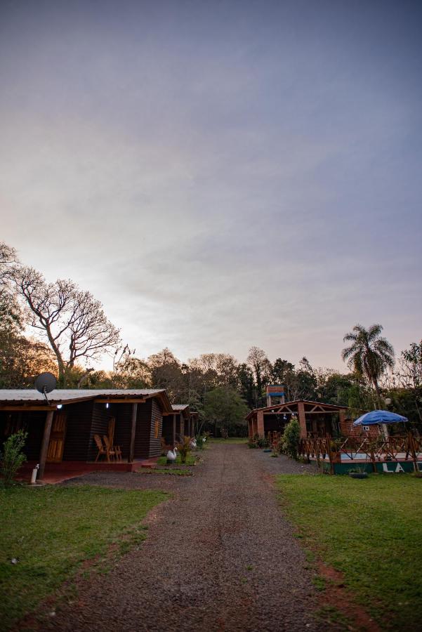 Cabanas La Quinta Puerto Iguazú Exterior foto